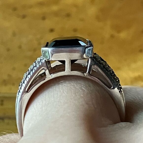 Natural Black Spinel Marcasite Sterling Silver Ring Size 7 - Picture 2 of 10